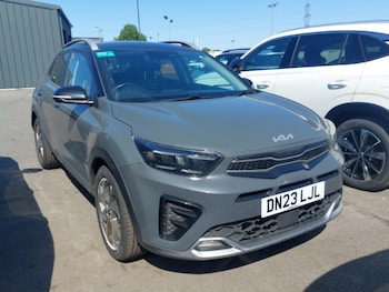 Used Kia Stonic 2023 for sale - 79200944: Photo
