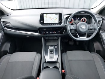 Used Nissan Qashqai 2021 for sale - 76238249: Photo 2