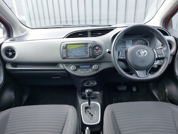 Used Toyota Yaris 2019 for sale - 78243705: Photo