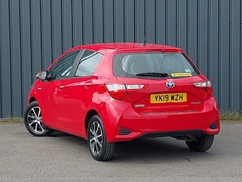Used Toyota Yaris 2019 for sale - 78243705: Photo