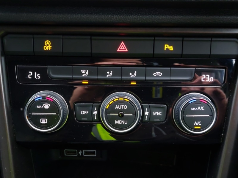 Used Volkswagen T-Roc 2019 for sale - 77786693: Photo 15