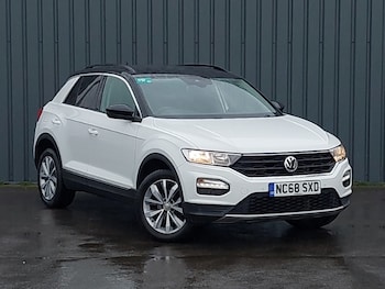 Used Volkswagen T-Roc 2019 for sale - 77786693: Photo