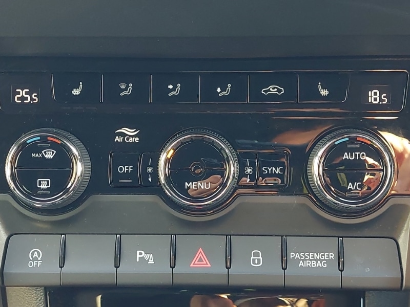 Used Skoda Karoq 2024 for sale - 76369695: Photo 16