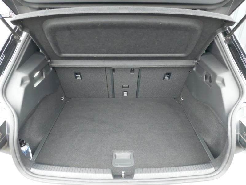 Used Volkswagen ID.3 2022 for sale - 77992697: Photo 8