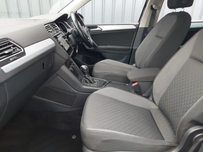 Used Volkswagen Tiguan 2020 for sale - 77134221: Photo 5