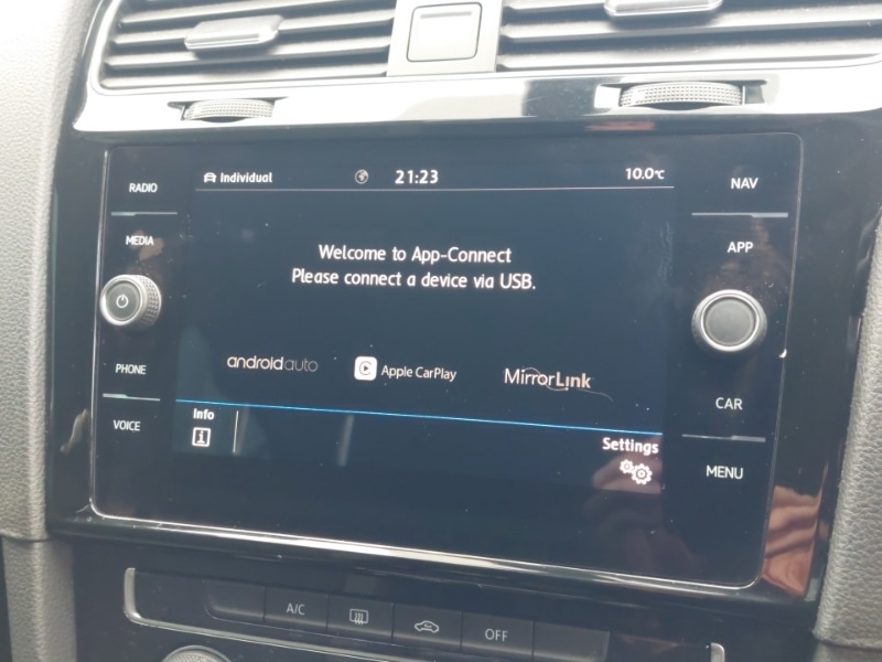 Used Volkswagen Golf 2019 for sale - 78146635: Photo 16