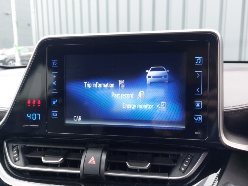 Used Toyota C-HR 2018 for sale - 76704824: Photo 10