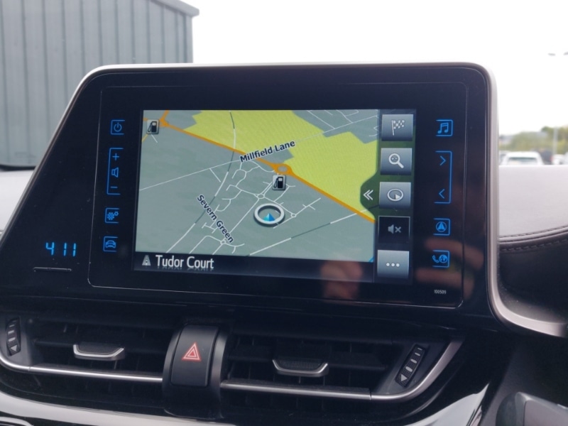 Used Toyota C-HR 2018 for sale - 76704824: Photo 17