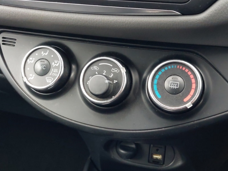 Used Toyota Yaris 2017 for sale - 77623972: Photo 11