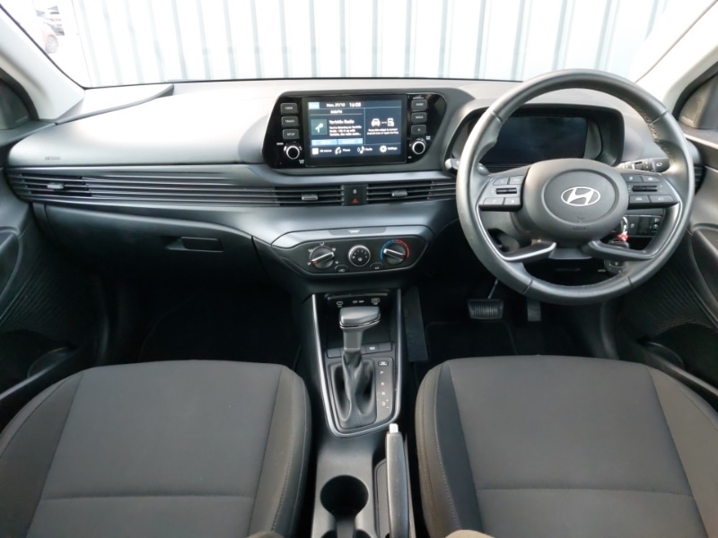 Used Hyundai i20 2024 for sale - 77265831: Photo 2