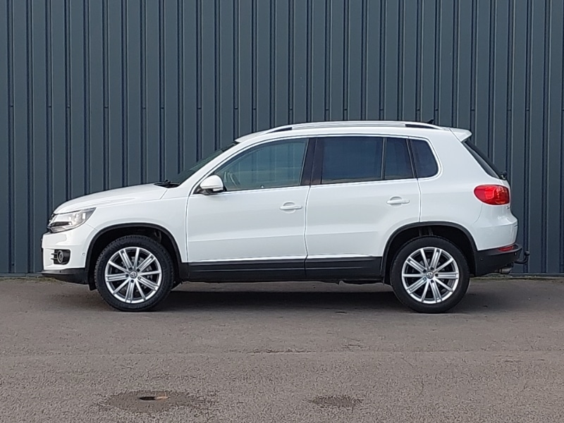 Used Volkswagen Tiguan 2016 for sale - 76408132: Photo 4
