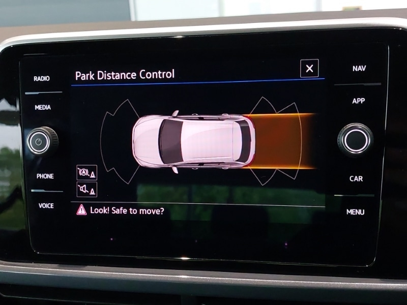 Used Volkswagen T-Roc 2024 for sale - 76804567: Photo 11