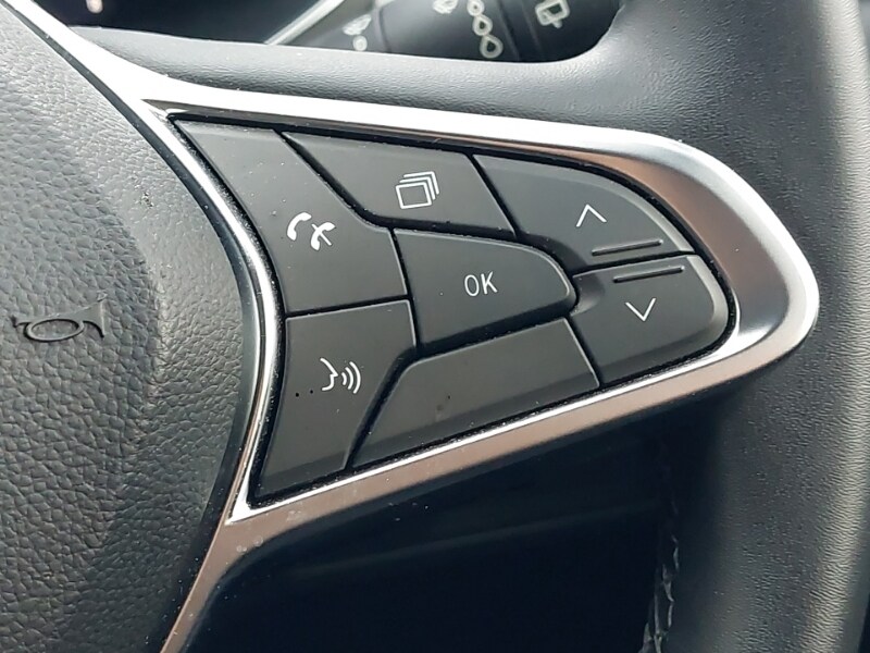 Used Renault Captur 2023 for sale - 77816192: Photo 13