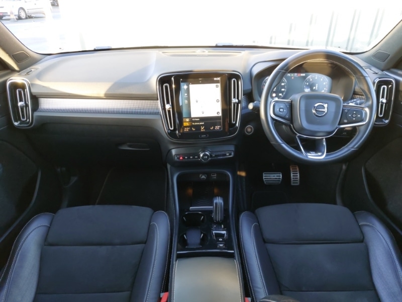 Used Volvo XC40 2018 for sale - 77004721: Photo 2