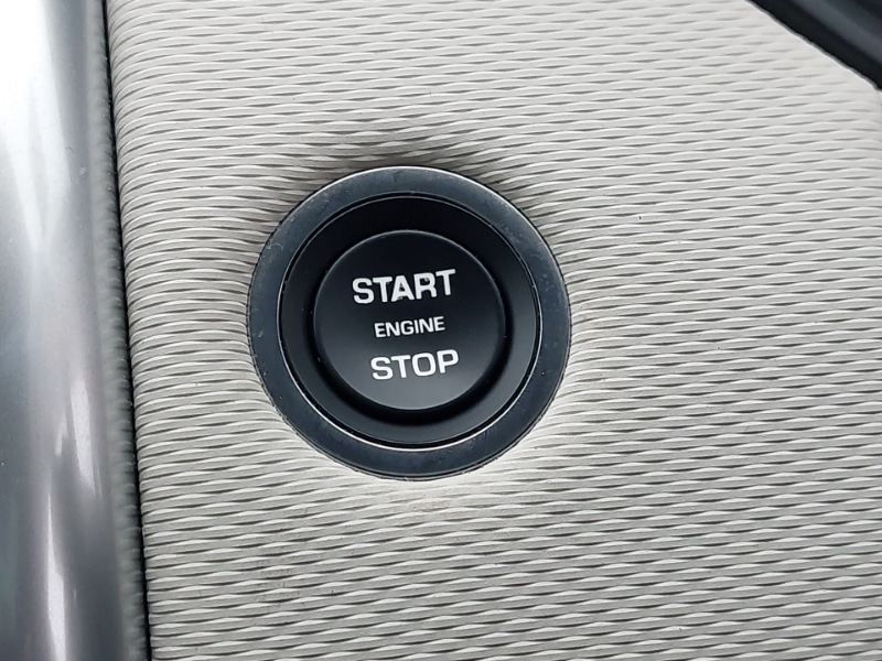 Used Land Rover Discovery 2023 for sale - 76885359: Photo 14