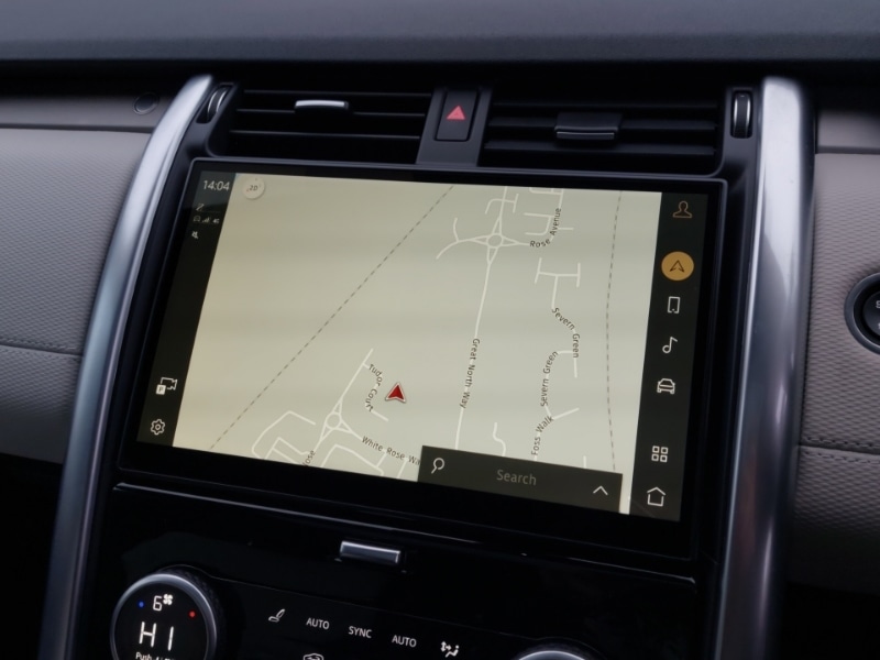 Used Land Rover Discovery 2023 for sale - 76885359: Photo 16