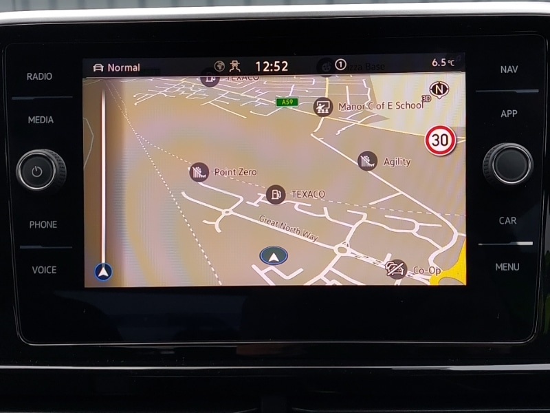 Used Volkswagen T-Roc 2025 for sale - 77062390: Photo 11