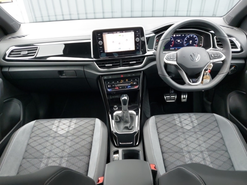 Used Volkswagen T-Roc 2025 for sale - 77062390: Photo 2