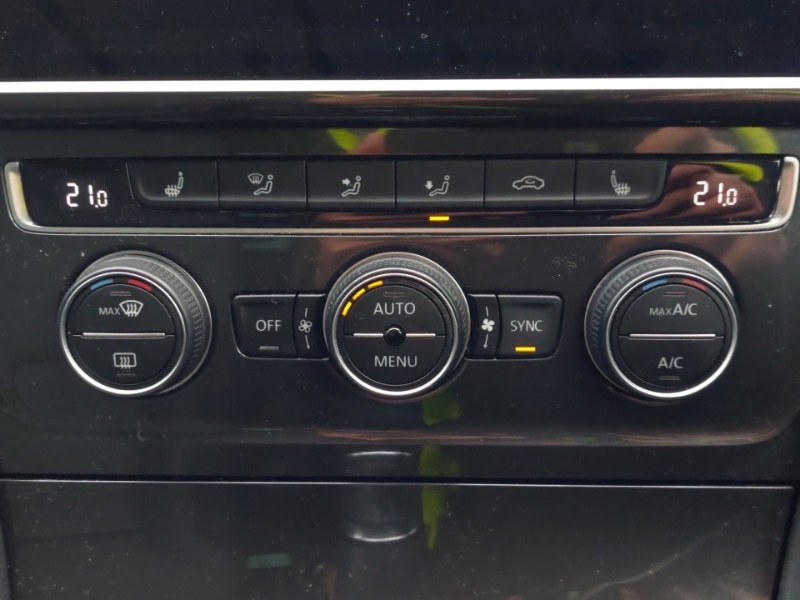 Used Volkswagen Golf 2019 for sale - 76418920: Photo 15