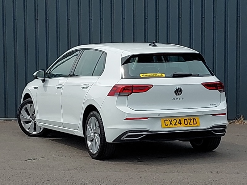 Used Volkswagen Golf 2024 for sale - 76054617: Photo 3
