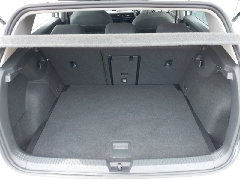 Used Volkswagen Golf 2024 for sale - 76054617: Photo 8