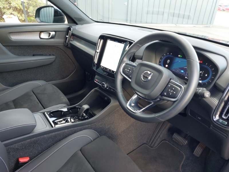 Used Volvo XC40 2024 for sale - 76393187: Photo 12