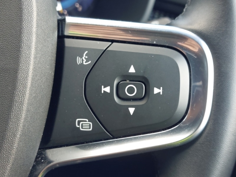 Used Volvo XC40 2024 for sale - 76393187: Photo 14