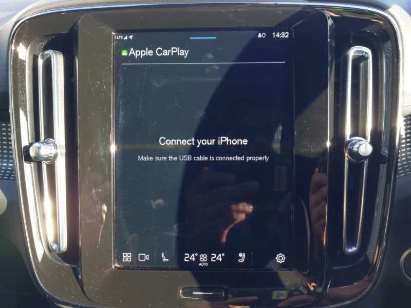 Used Volvo XC40 2024 for sale - 76393187: Photo 17