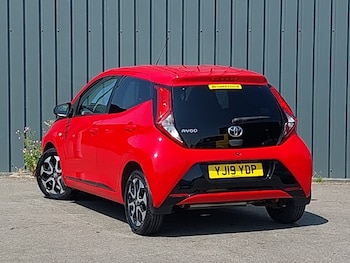 Used Toyota AYGO 2019 for sale - 79457773: Photo