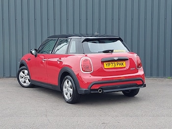 Used MINI Hatch 2023 for sale - 76282312: Photo