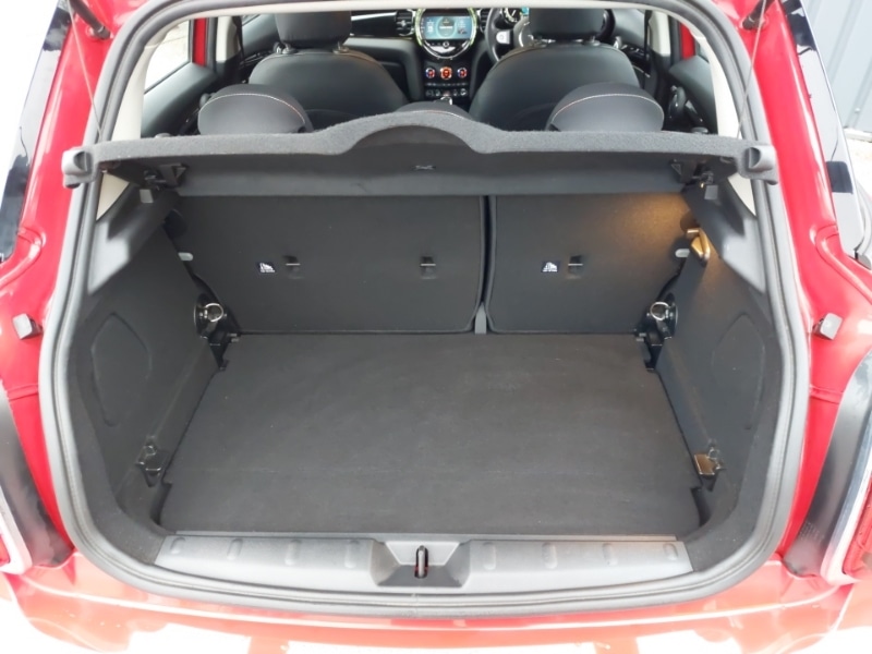 Used MINI Hatch 2023 for sale - 76282312: Photo 8