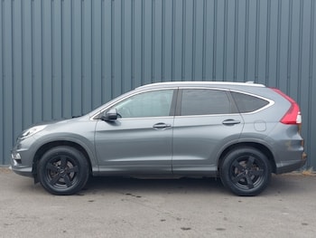 Used Honda CR-V 2017 for sale - 79020444: Photo