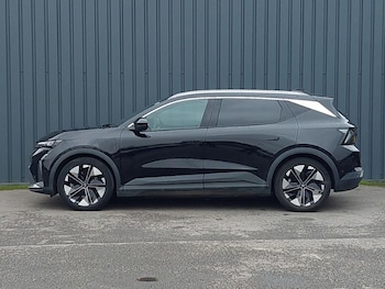 Used Renault Scenic E-Tech 2024 for sale - 77419199: Photo