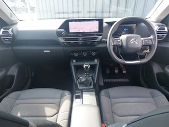 Used Citroen C4 2023 for sale - 79087072: Photo