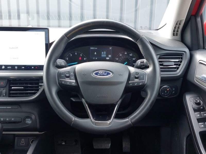 Used Ford Focus 2023 for sale - 78113104: Photo 7