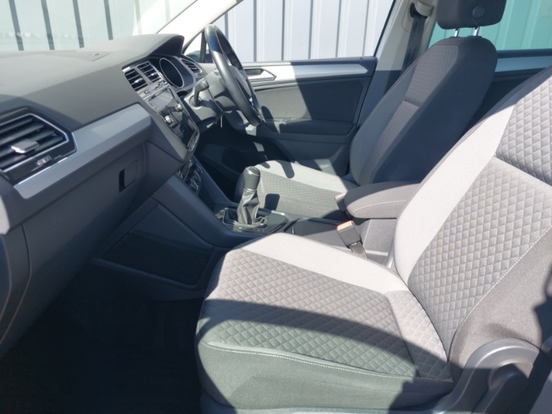 Used Volkswagen Tiguan 2018 for sale - 78113082: Photo 5