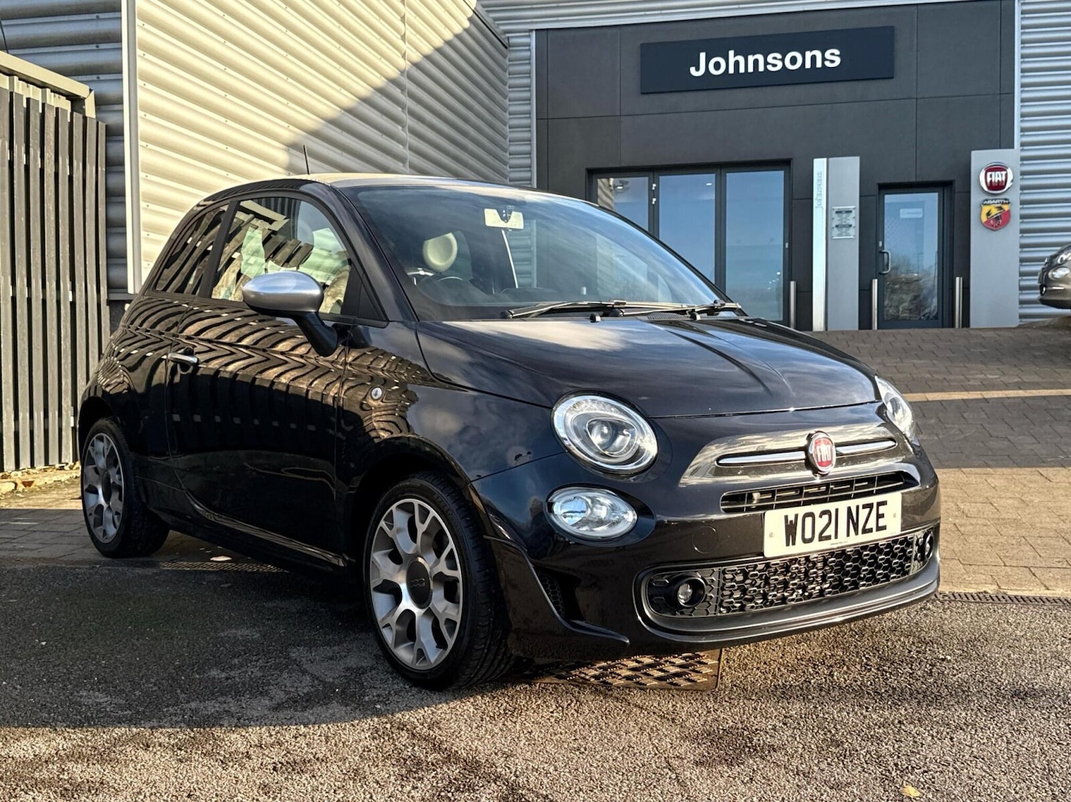 Used Fiat 500 2021 for sale - 76703281: Photo 2