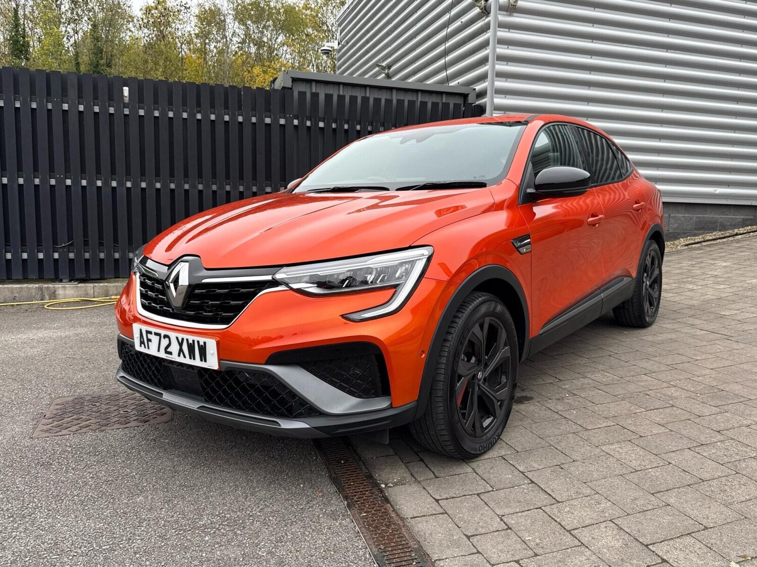 Used Renault Arkana 2023 for sale - 76703306: Photo 3