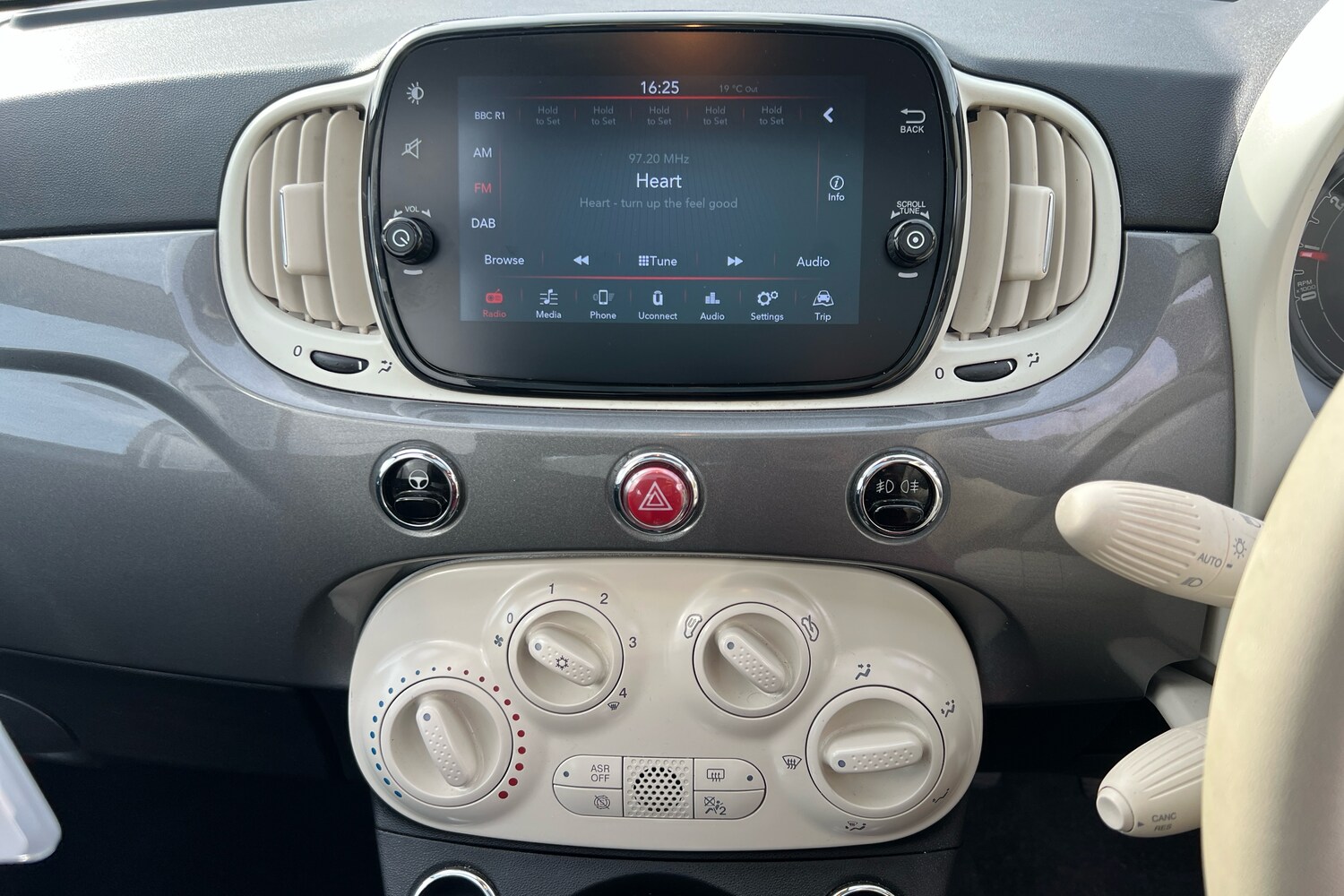 Used Fiat 500 2023 for sale - 76703319: Photo 14