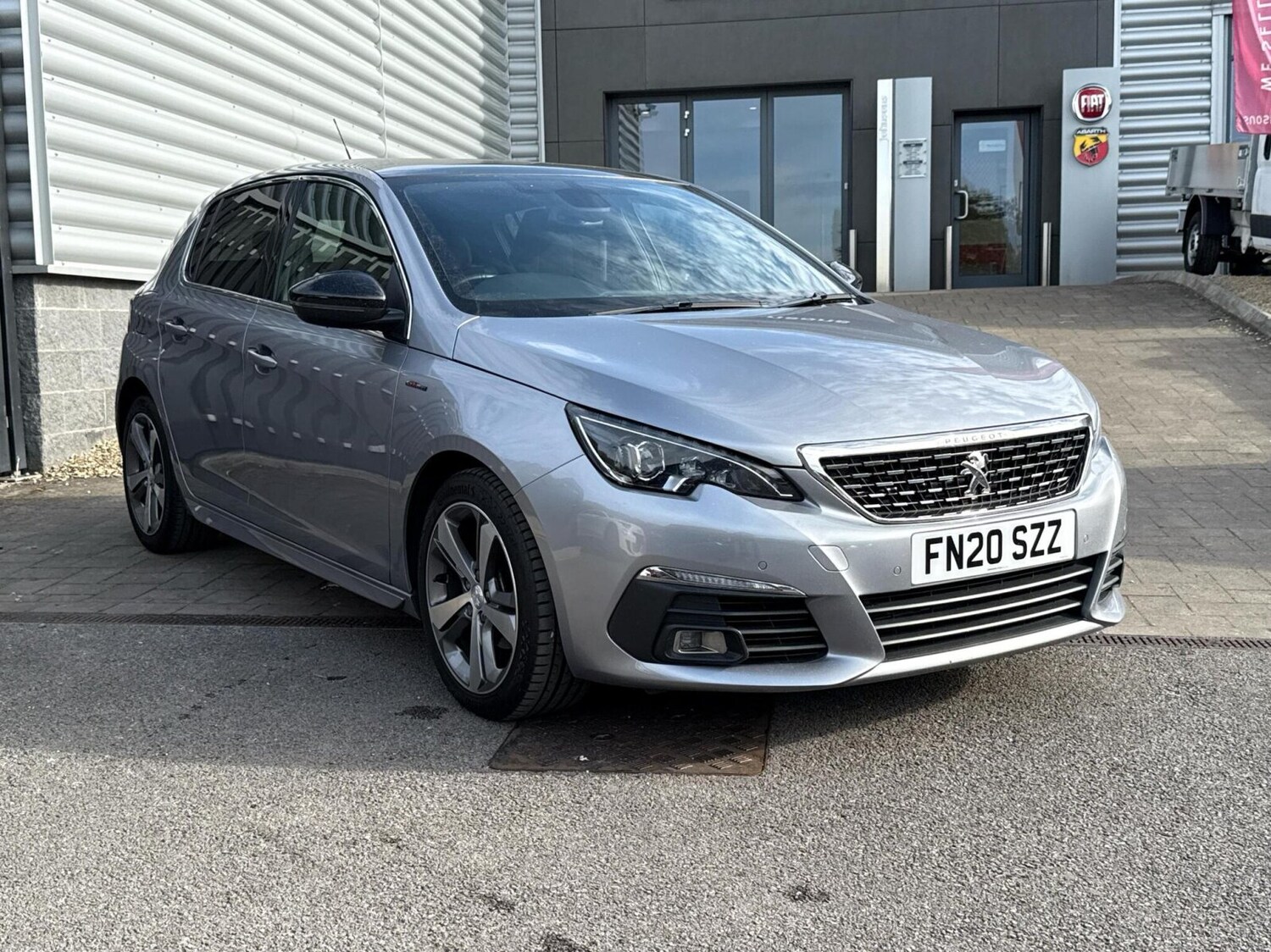 Used Peugeot 308 2020 for sale - 76709929: Photo 2