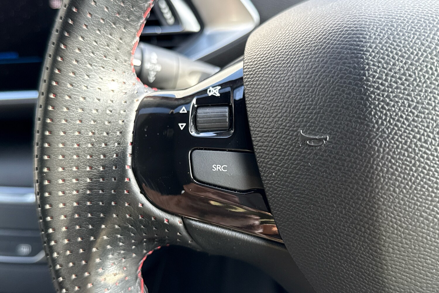 Used Peugeot 308 2020 for sale - 76709929: Photo 23