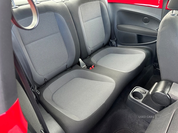 Used Volkswagen Beetle 2014 for sale - 77910028: Photo 14