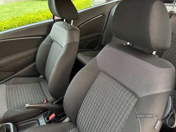 Used Volkswagen Polo 2015 for sale - 77372190: Photo 13