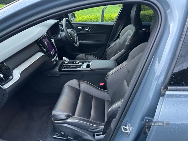 Used Volvo V60 2022 for sale - 77769960: Photo 14