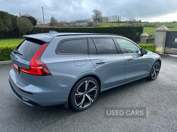 Used Volvo V60 2022 for sale - 77769960: Photo 9