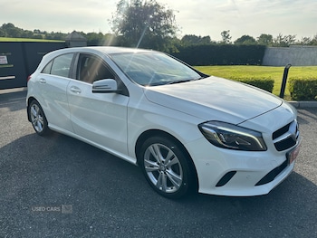 2017 - C220d Sport 4dr 9G-Tronic