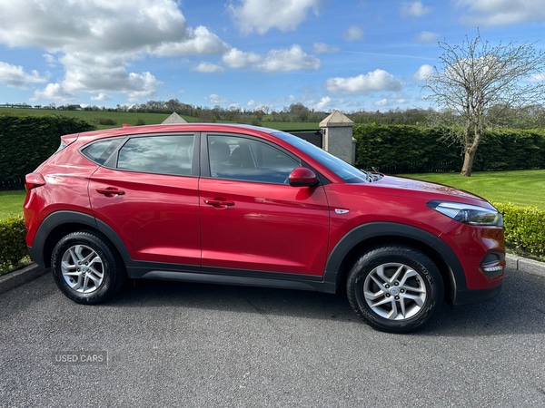 Used Hyundai TUCSON 2017 for sale - 76899911: Photo 2
