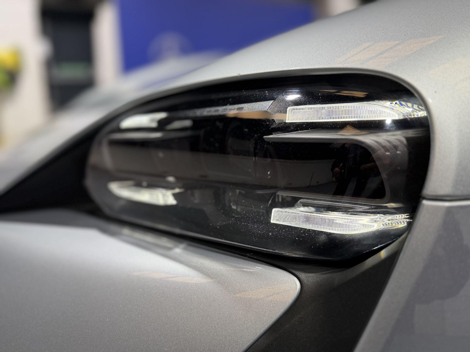 Used Porsche Taycan 2023 for sale - 77598743: Photo 13