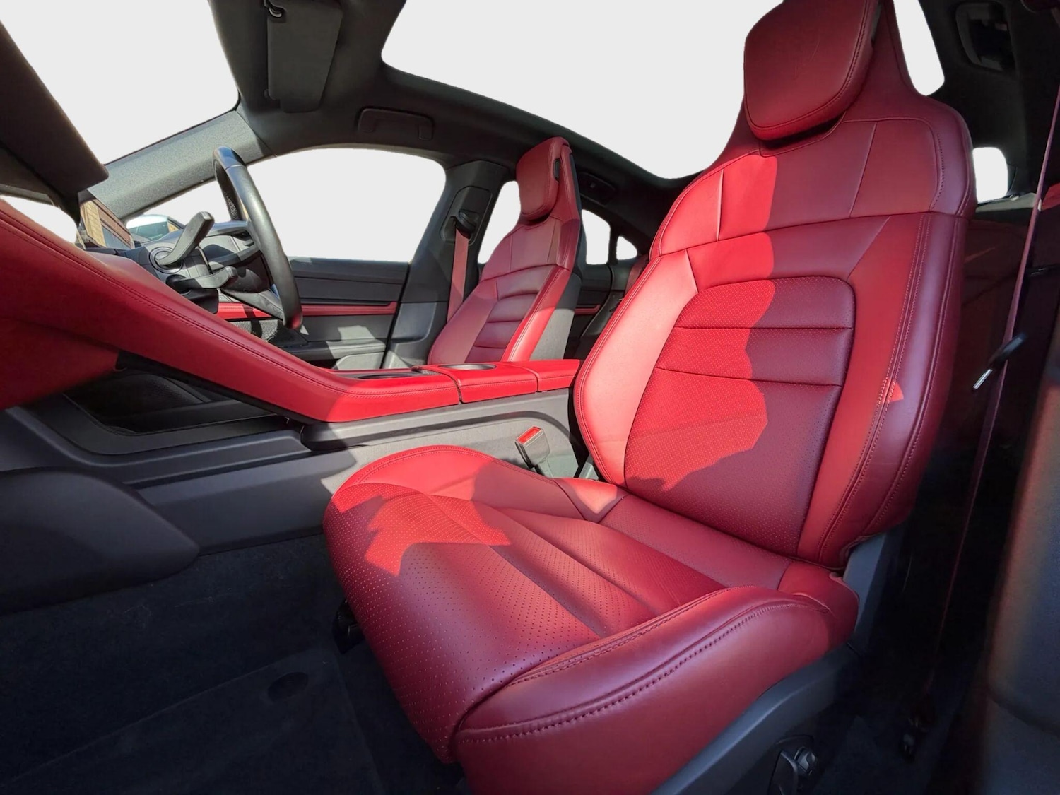 Used Porsche Taycan 2023 for sale - 77598743: Photo 24