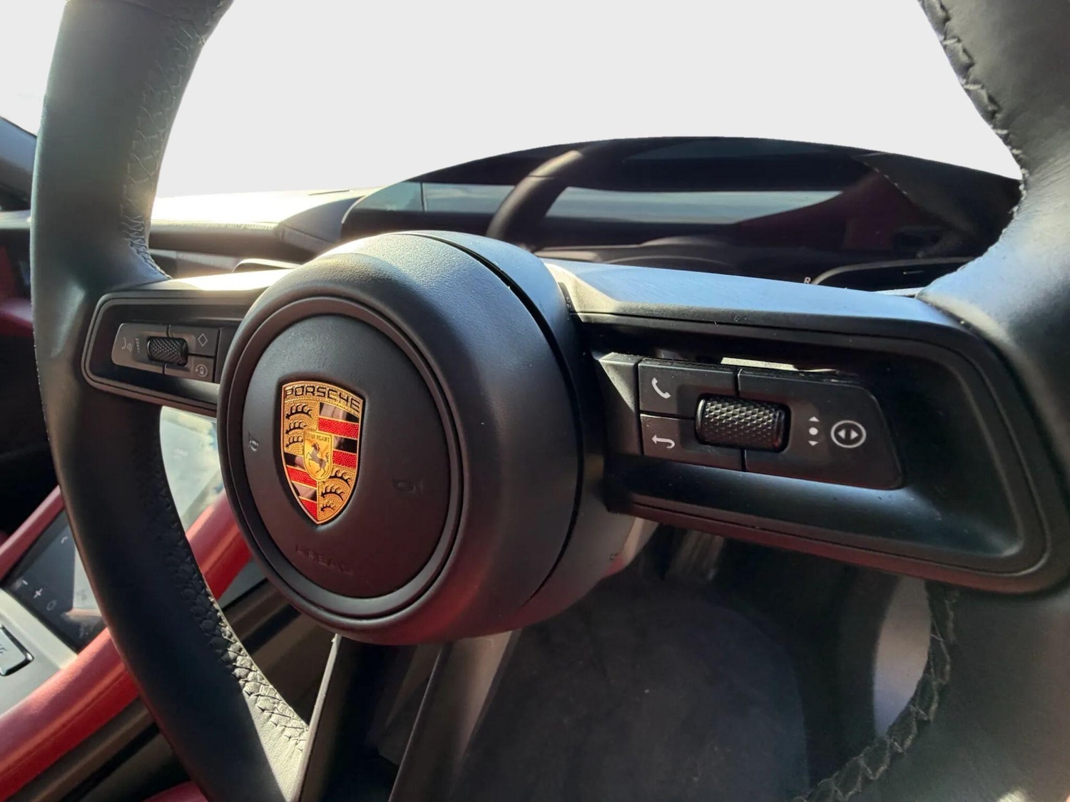 Used Porsche Taycan 2023 for sale - 77598743: Photo 28